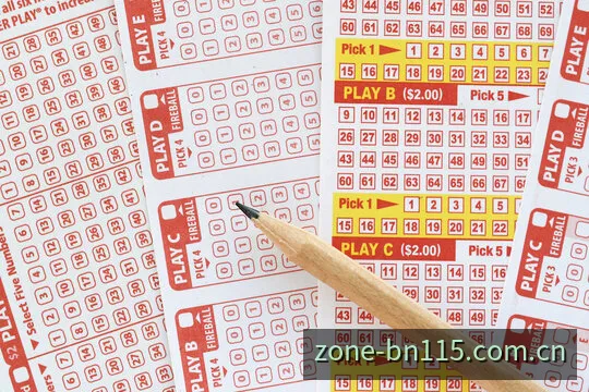 币安11选5快开走势双轨时空对比背景